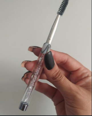 Cepillo para cejas