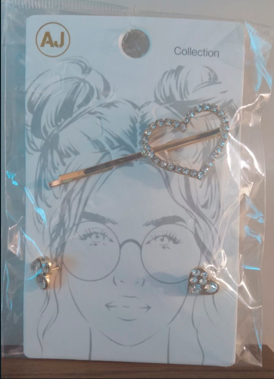 Pasador con aretes corazón